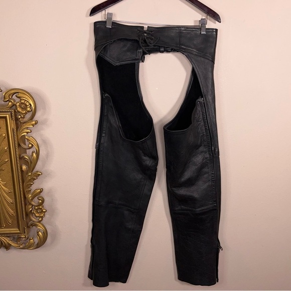 Mens Medium Hot Leathers Black Leather Chaps Biker Adjustable Fit Classic Unisex - Picture 3 of 10